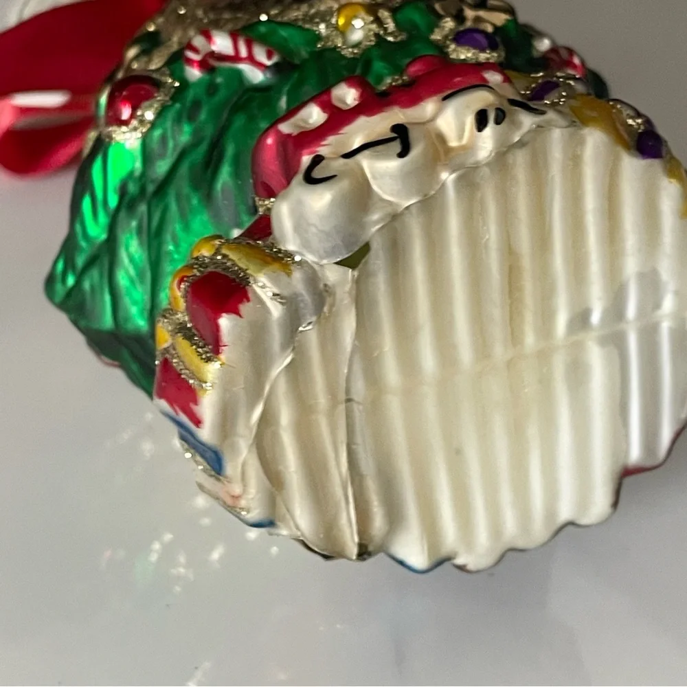 2002 O Christmas Tree Heriloom Ornament by Waterford (broken)